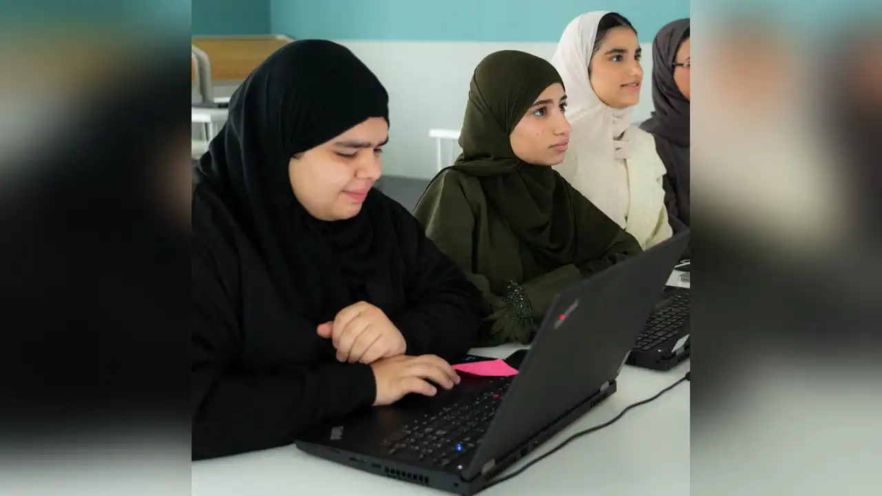سجايا فتيات الشارقة تواصل تقديم ورش افتراضية ملهمة حتى نهاية شهر مارس